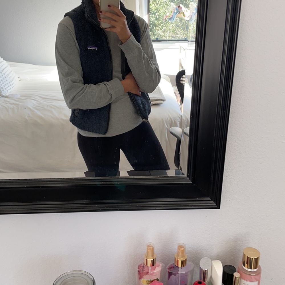Patagonia Vest - Picture 8 of 8